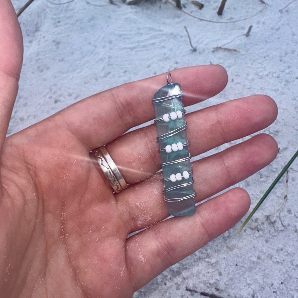 handmade sea glass necklace🌊